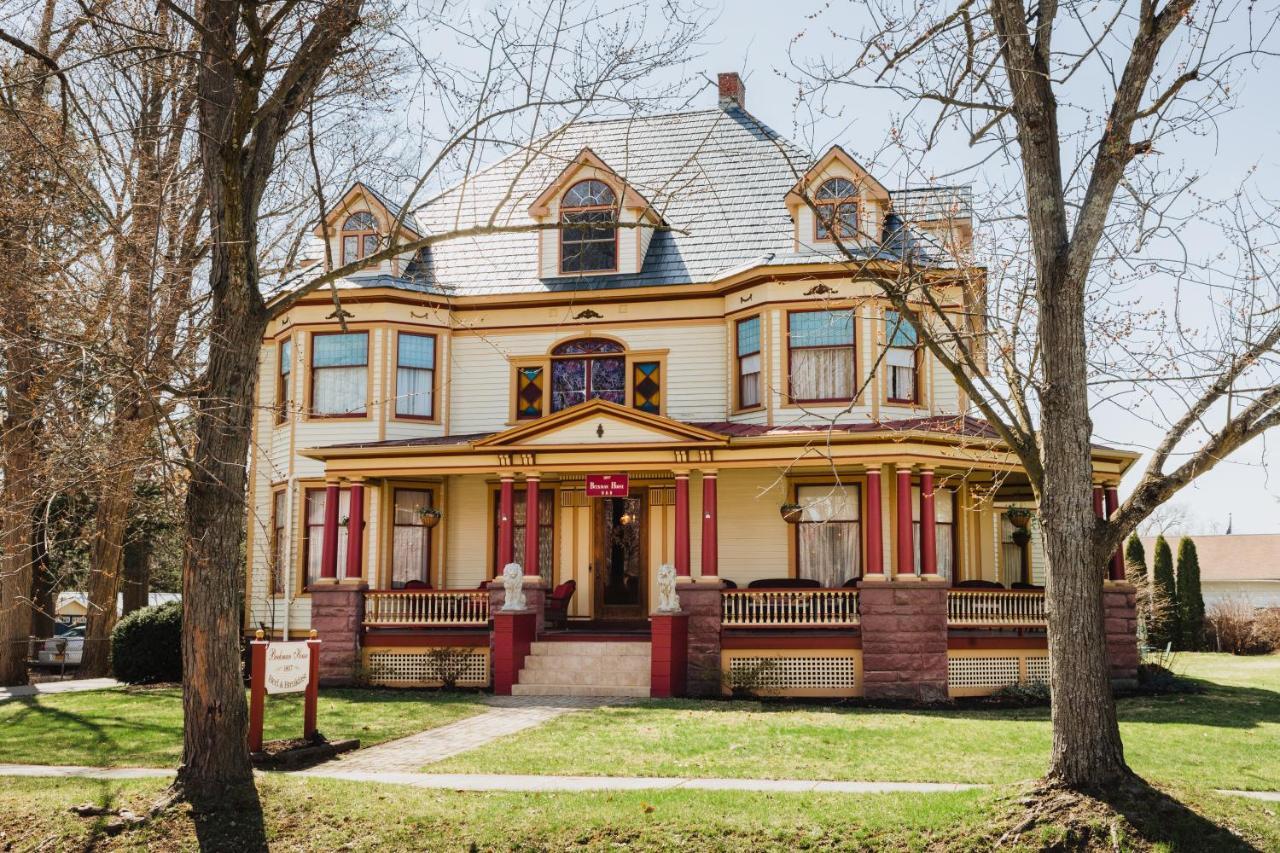 1897 Beekman House Bed And Breakfast Dundee Exterior photo